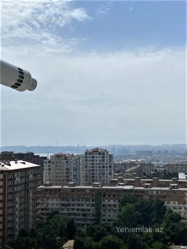 Satılır 3 otaqlı yeni tikili 82 m²