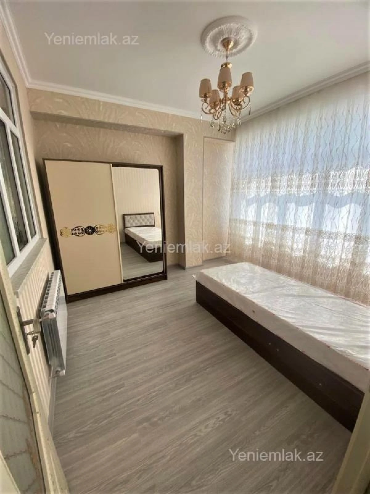Satılır 3 otaqlı yeni tikili 82 m²