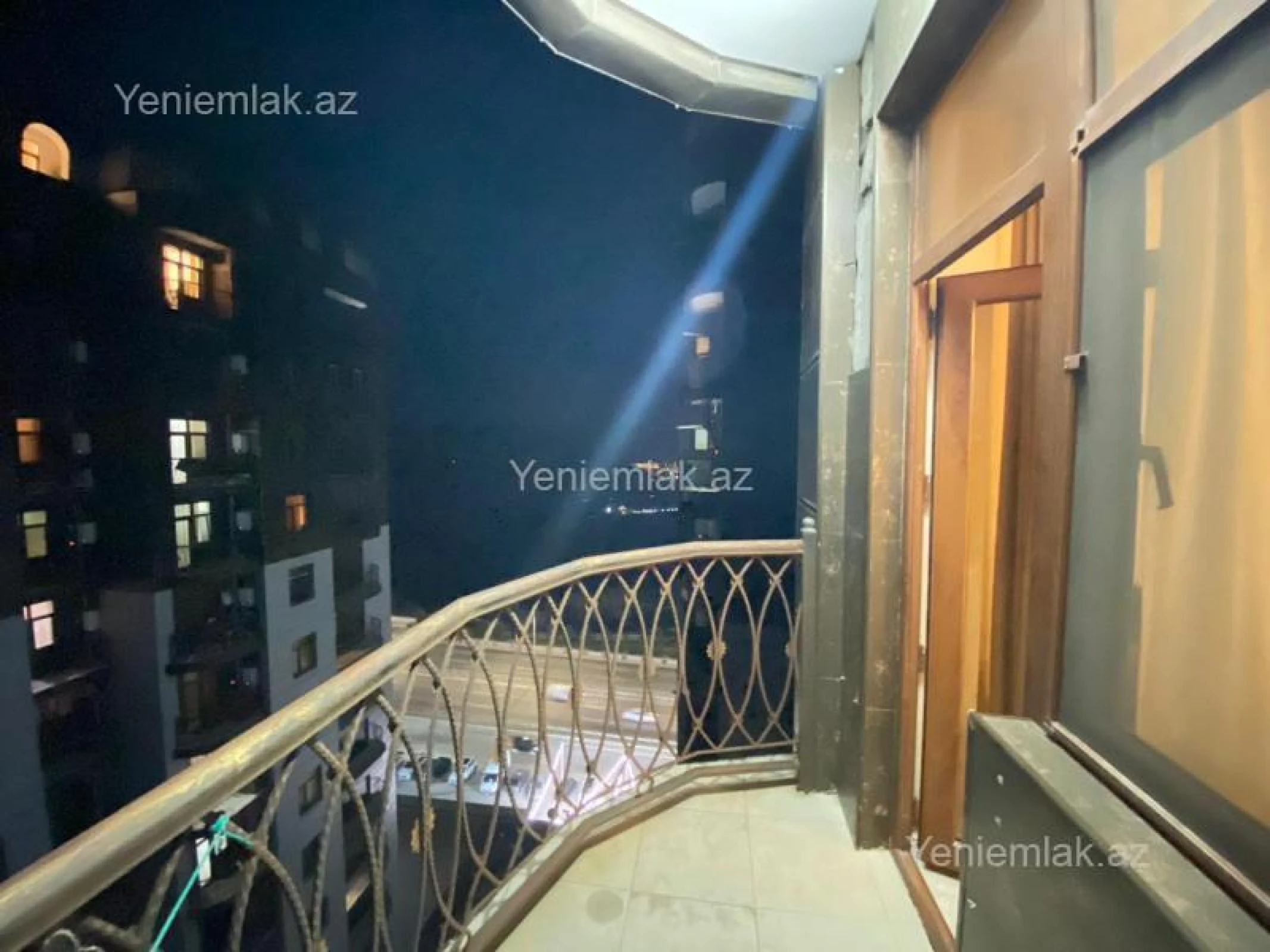 Satılır 3 otaqlı yeni tikili 129.8 m²