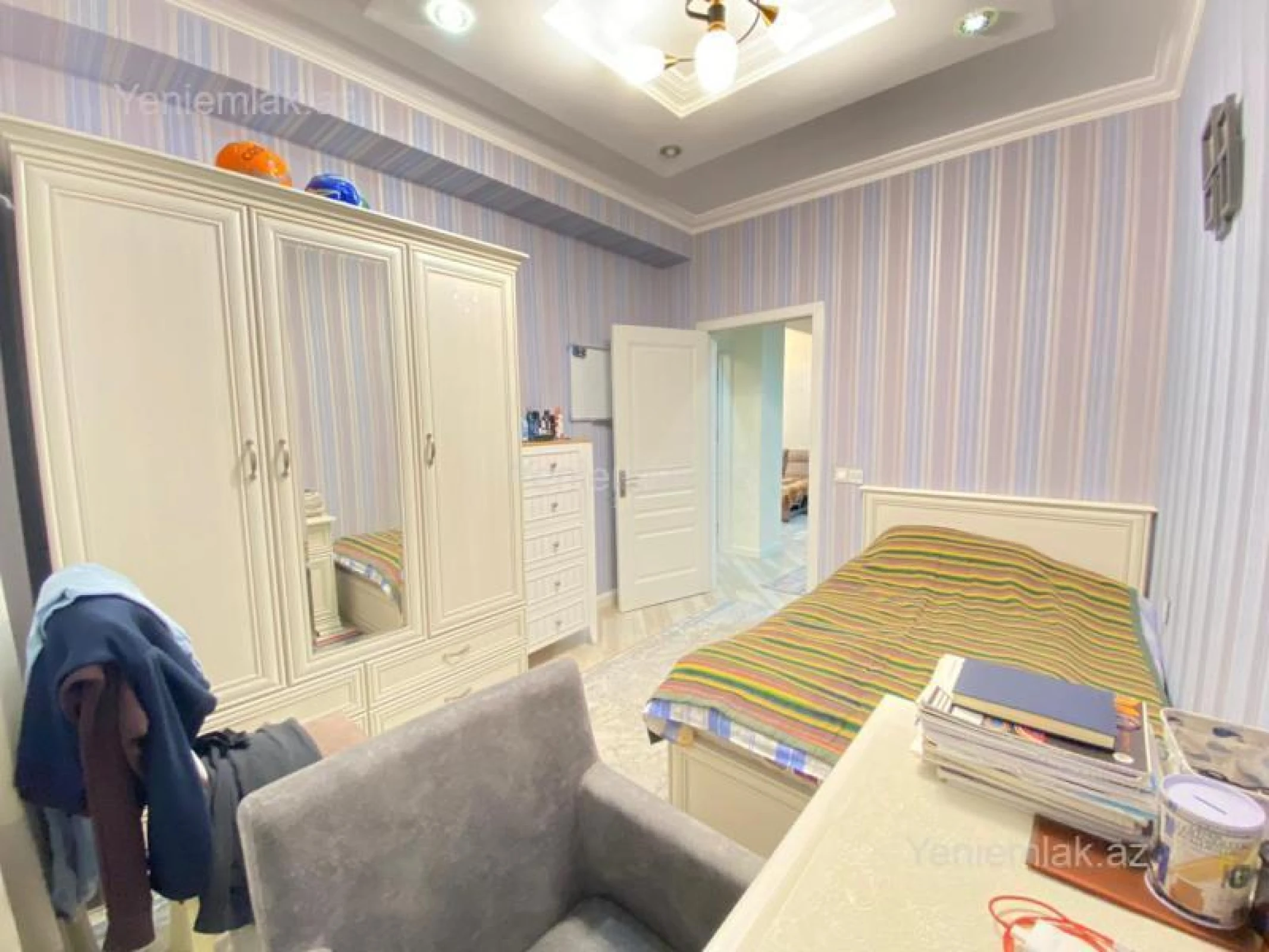 Satılır 3 otaqlı yeni tikili 129.8 m²