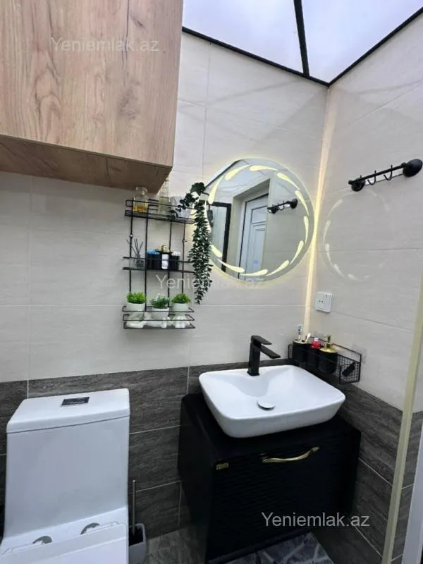 Satılır 2 otaqlı yeni tikili 50 m²