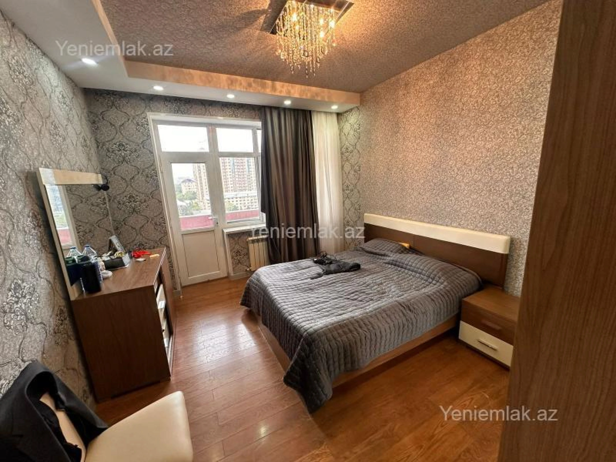 Satılır 3 otaqlı yeni tikili 145 m²