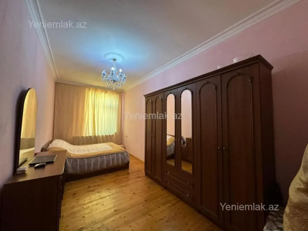 Satılır 2 otaqlı yeni tikili 69 m²