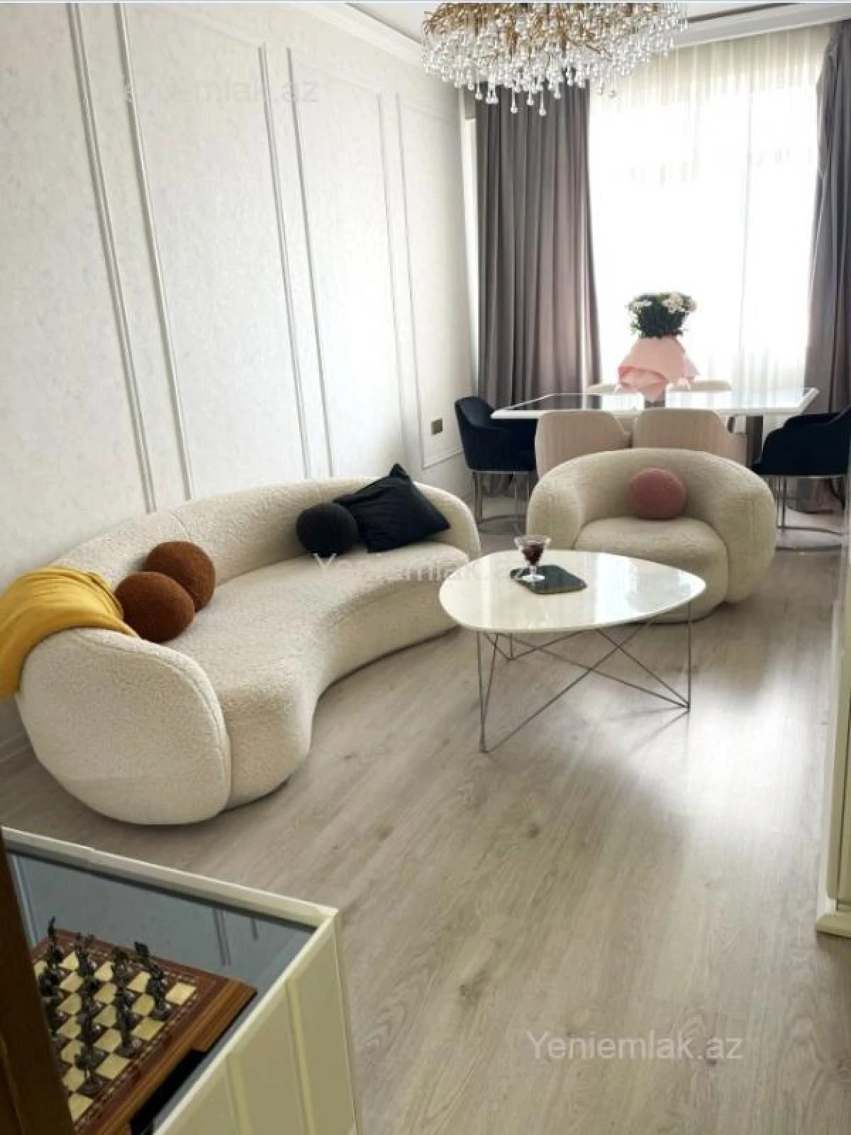 Satılır 2 otaqlı yeni tikili 80 m²
