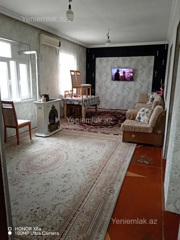 Satılır 4 otaqlı həyət evi 120 m²