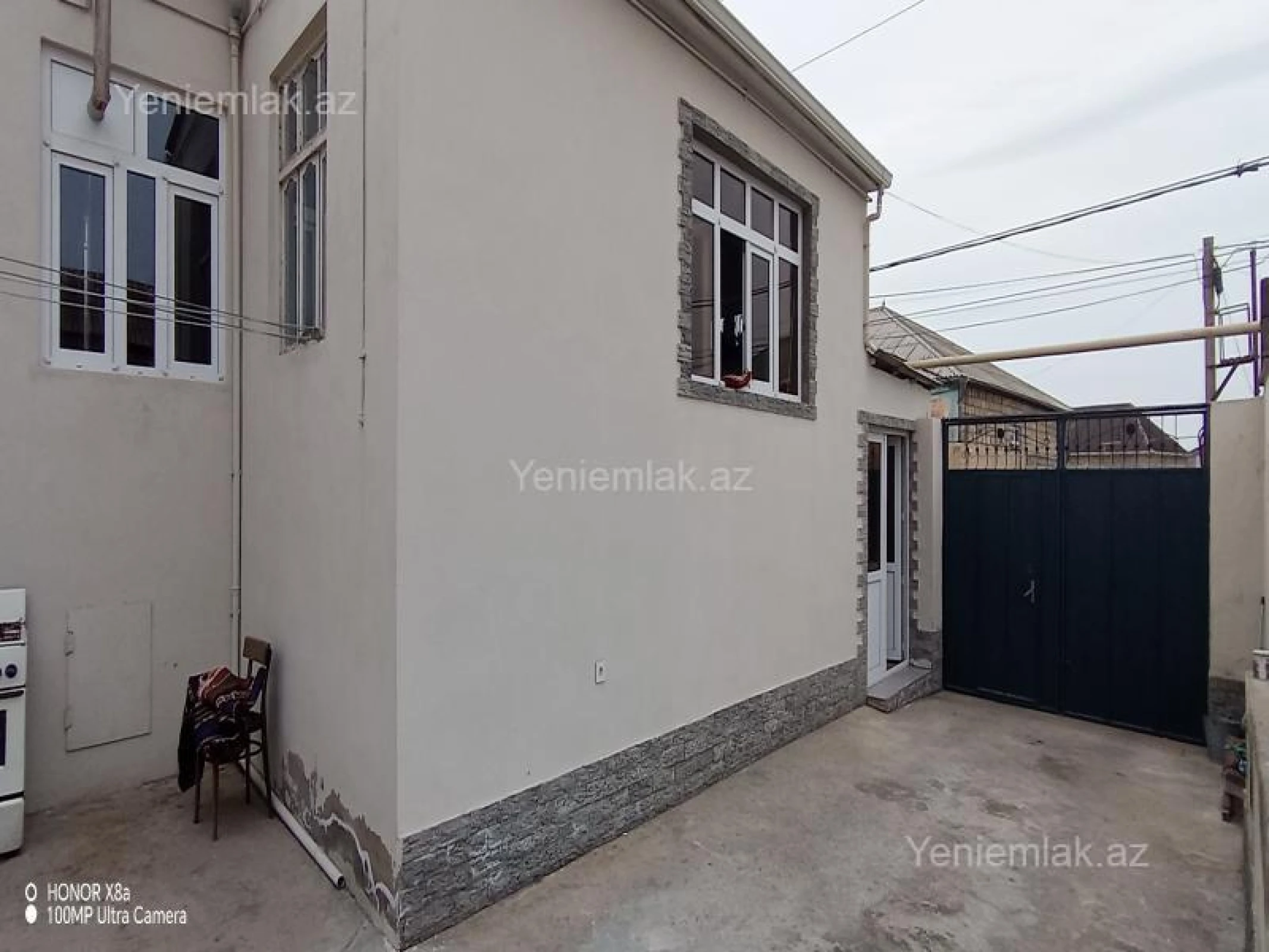 Satılır 4 otaqlı həyət evi 120 m²
