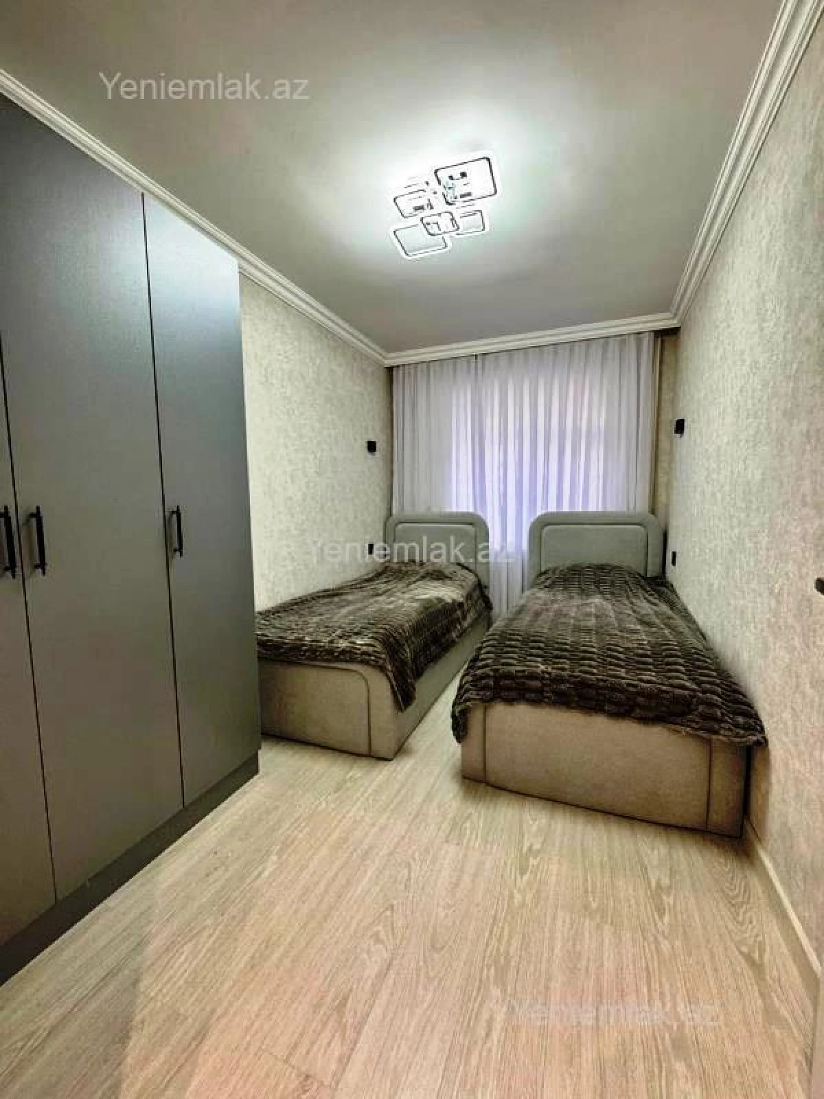 Satılır 3 otaqlı köhnə tikili 70 m²