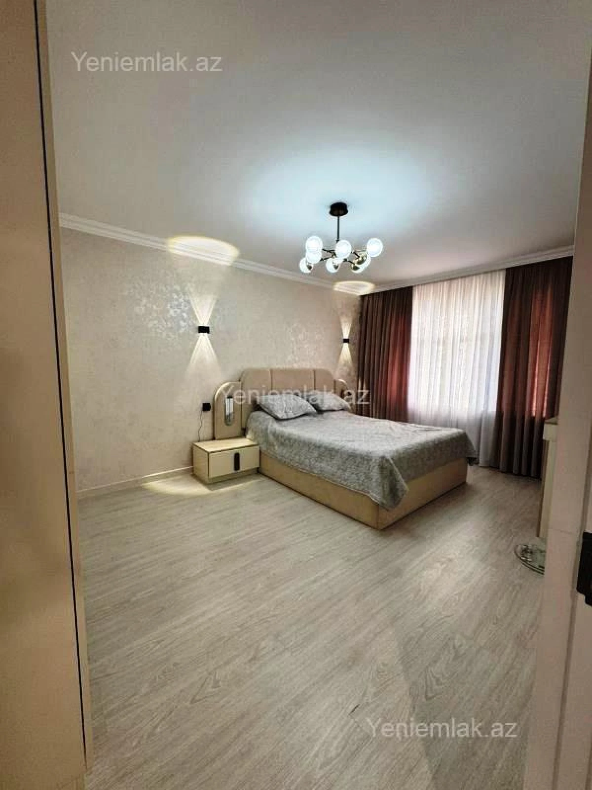 Satılır 3 otaqlı köhnə tikili 70 m²