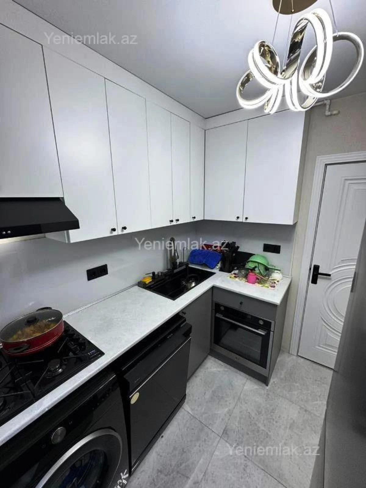 Satılır 3 otaqlı köhnə tikili 70 m²