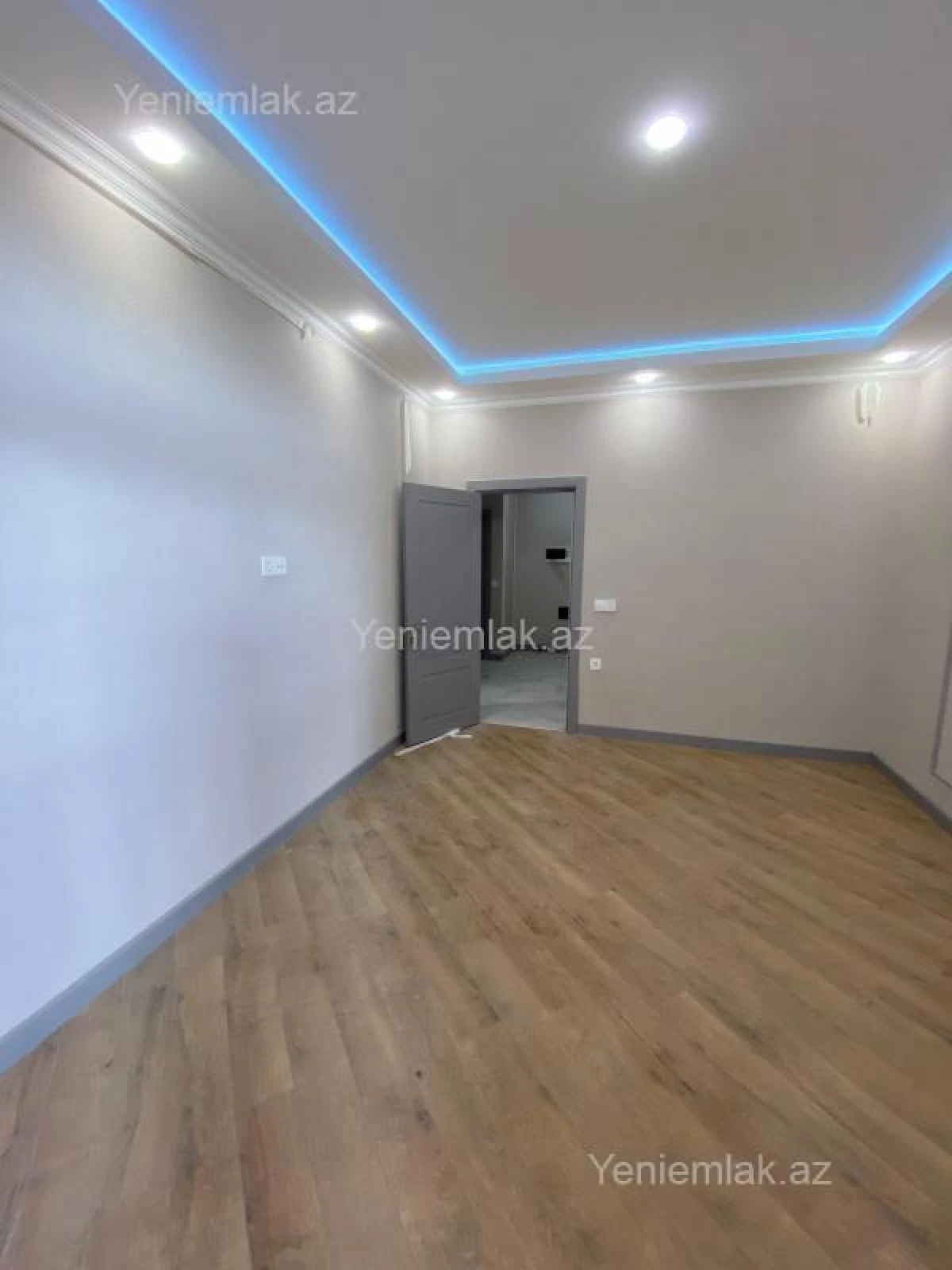 Satılır 3 otaqlı yeni tikili 112 m²