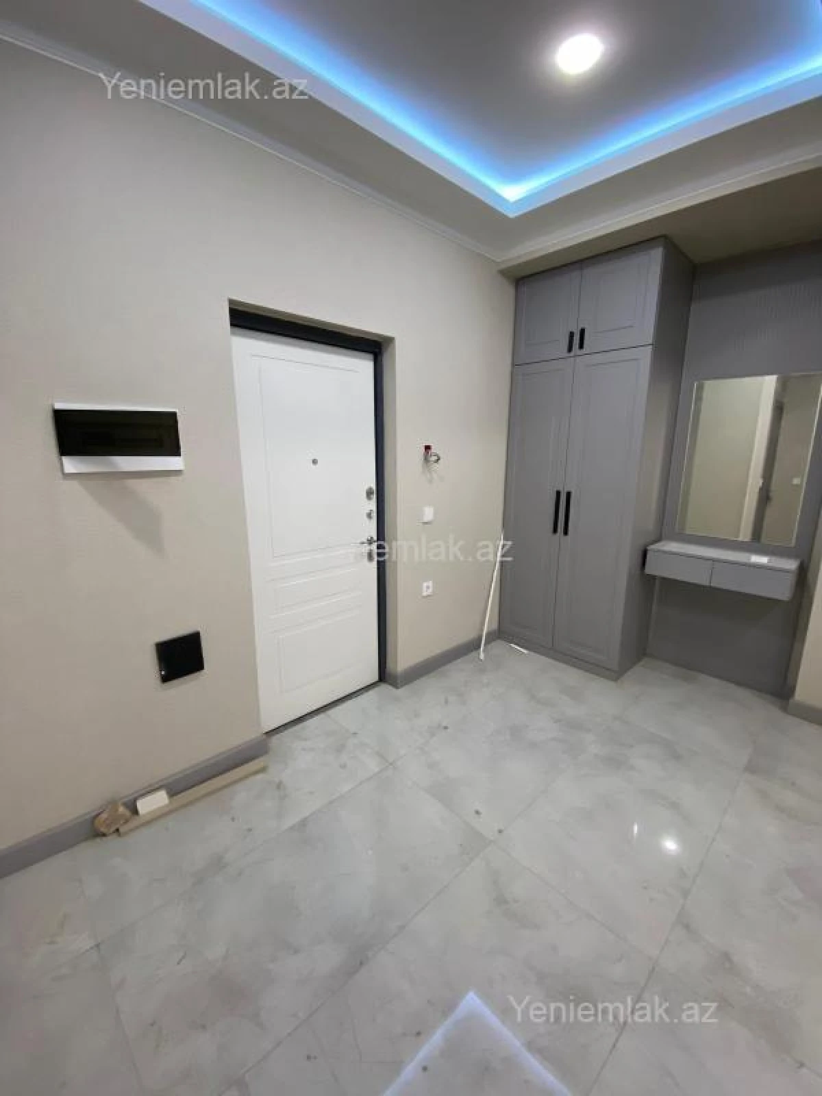Satılır 3 otaqlı yeni tikili 112 m²