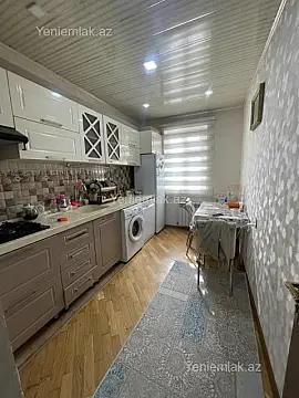 Satılır 3 otaqlı köhnə tikili 72 m²
