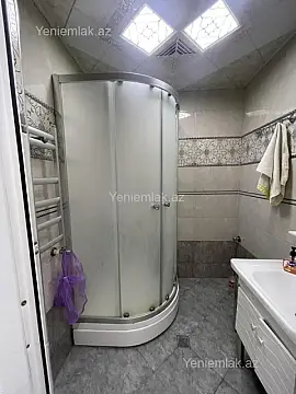 Satılır 3 otaqlı köhnə tikili 72 m²