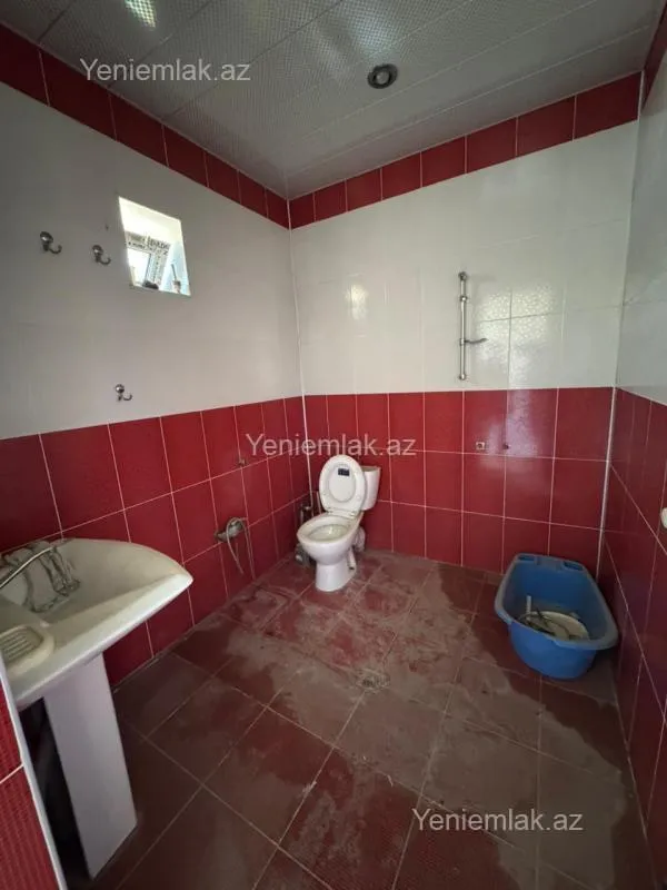 Satılır 4 otaqlı həyət evi 150 m²