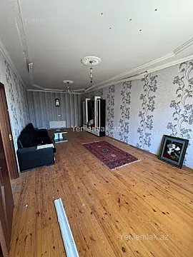 Satılır 4 otaqlı həyət evi 150 m²