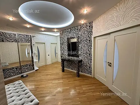 Satılır 4 otaqlı yeni tikili 218 m²