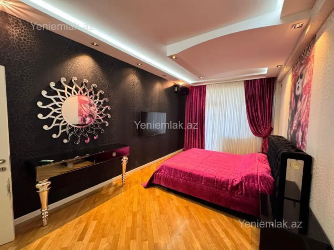 Satılır 4 otaqlı yeni tikili 218 m²