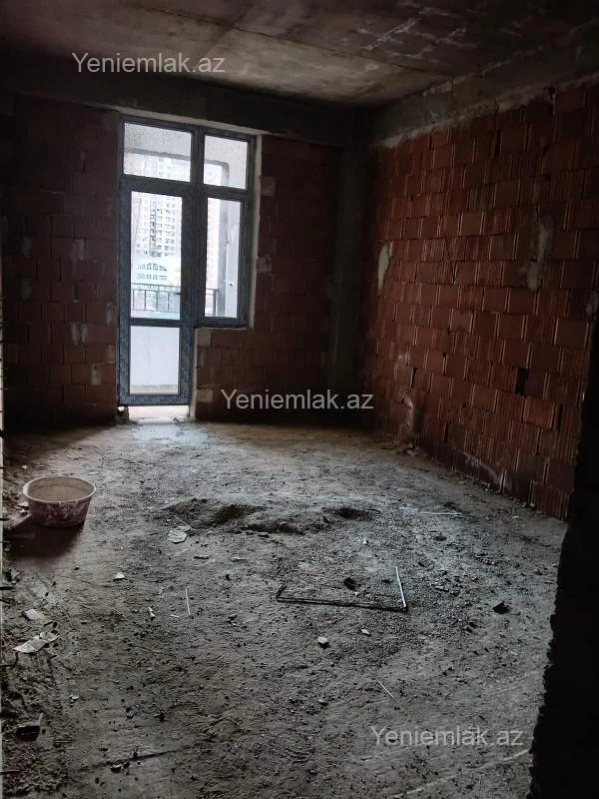 Satılır 2 otaqlı yeni tikili 80 m²
