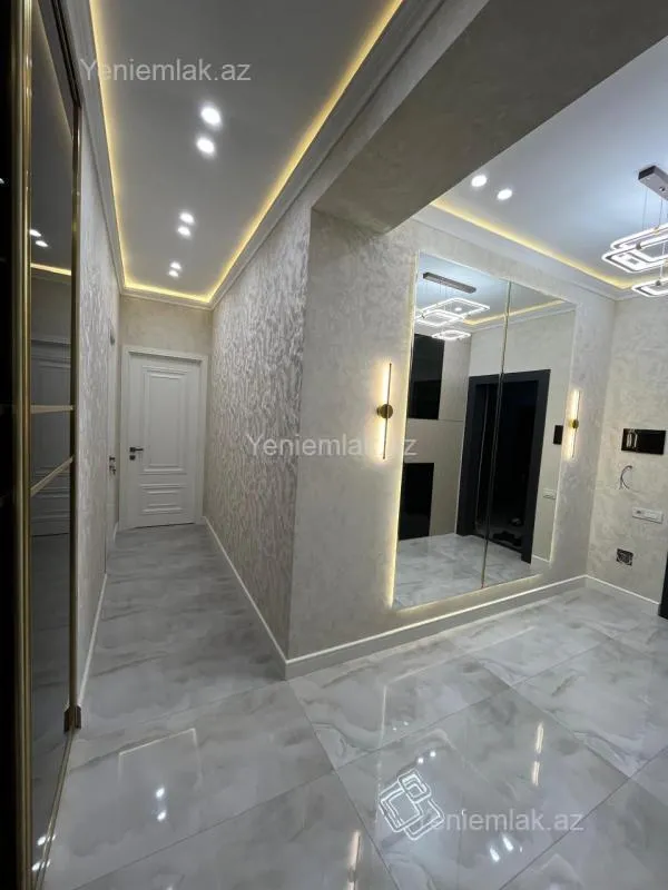 Satılır 2 otaqlı yeni tikili 72 m²