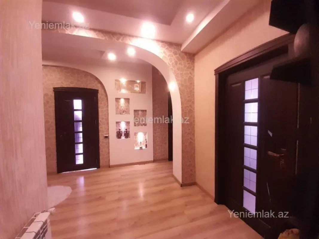 Satılır 3 otaqlı yeni tikili 116 m²