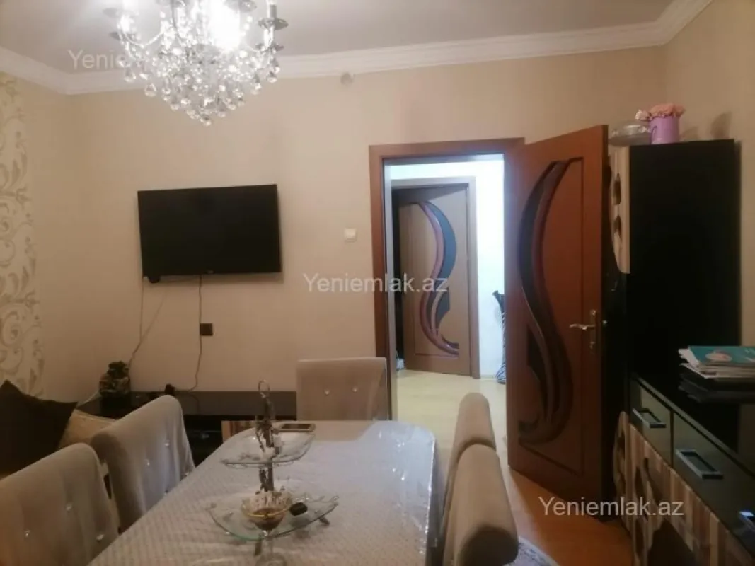 Satılır 3 otaqlı köhnə tikili 65 m²