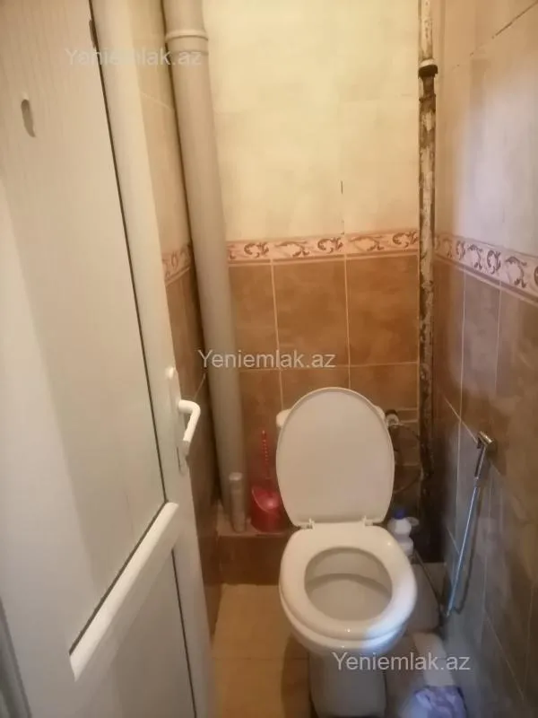 Satılır 3 otaqlı köhnə tikili 65 m²