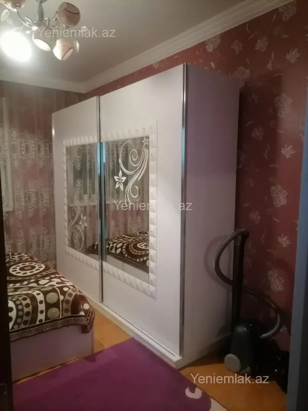Satılır 3 otaqlı köhnə tikili 65 m²
