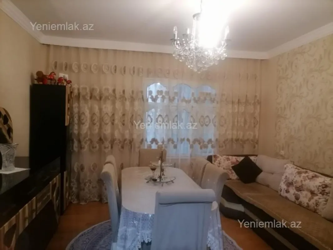 Satılır 3 otaqlı köhnə tikili 65 m²