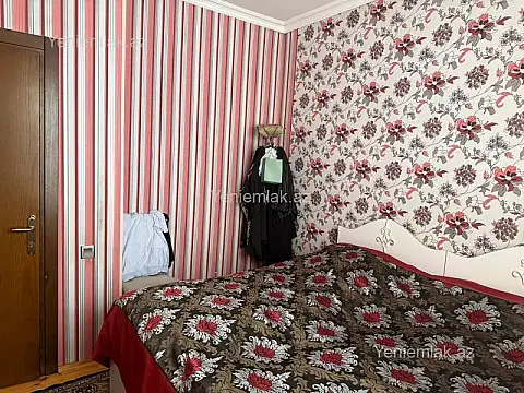 Satılır 3 otaqlı həyət evi 105 m²