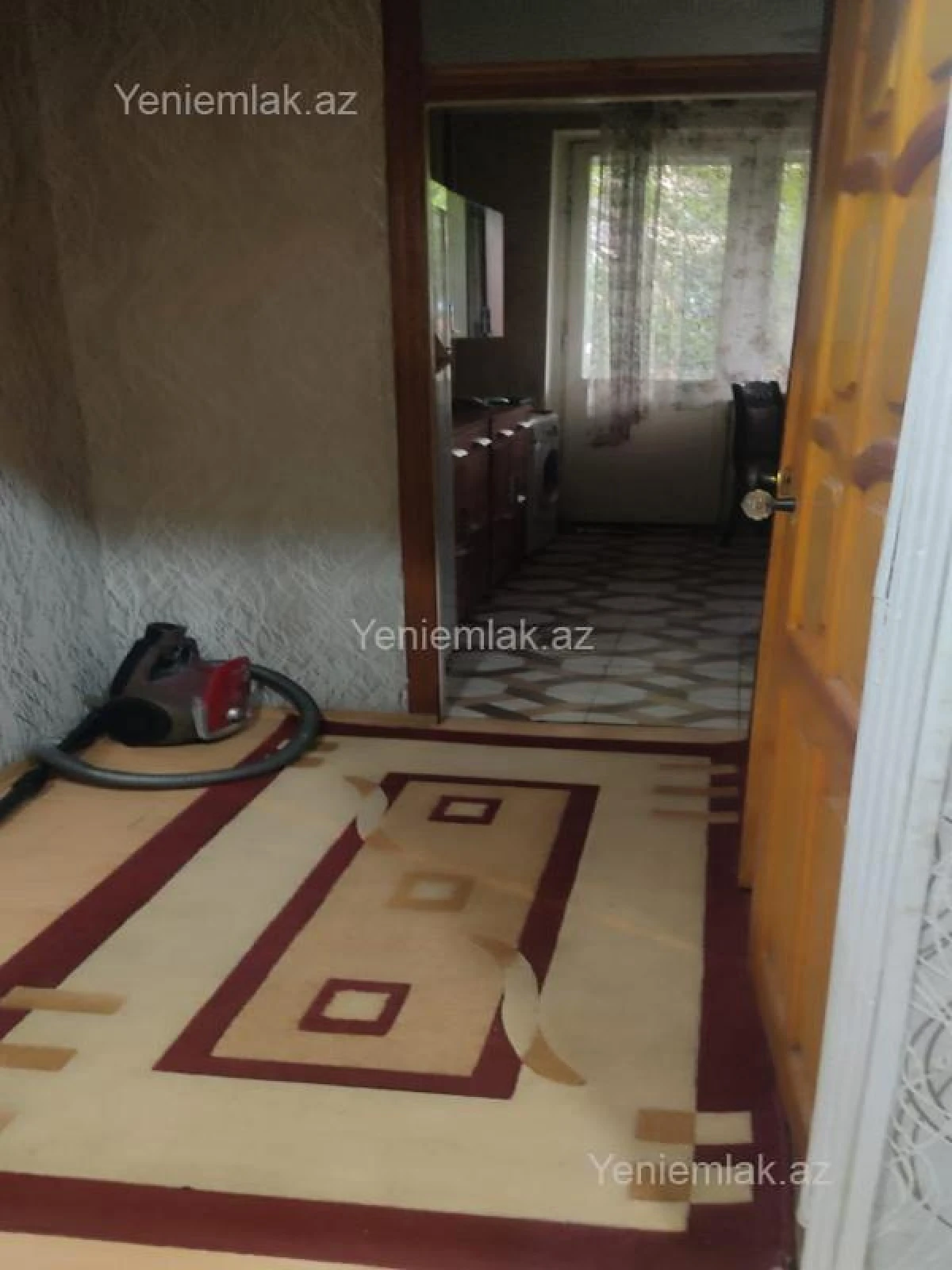 Satılır 3 otaqlı köhnə tikili 80 m²