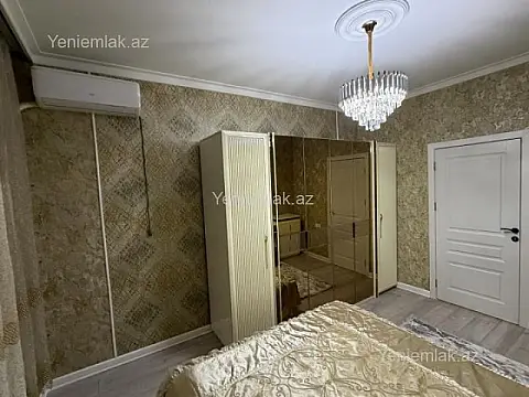 Satılır 9 otaqlı köhnə tikili 60 m²