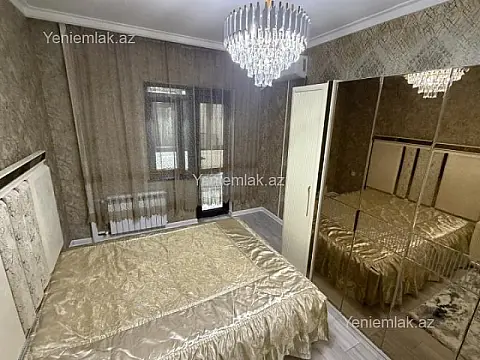 Satılır 9 otaqlı köhnə tikili 60 m²