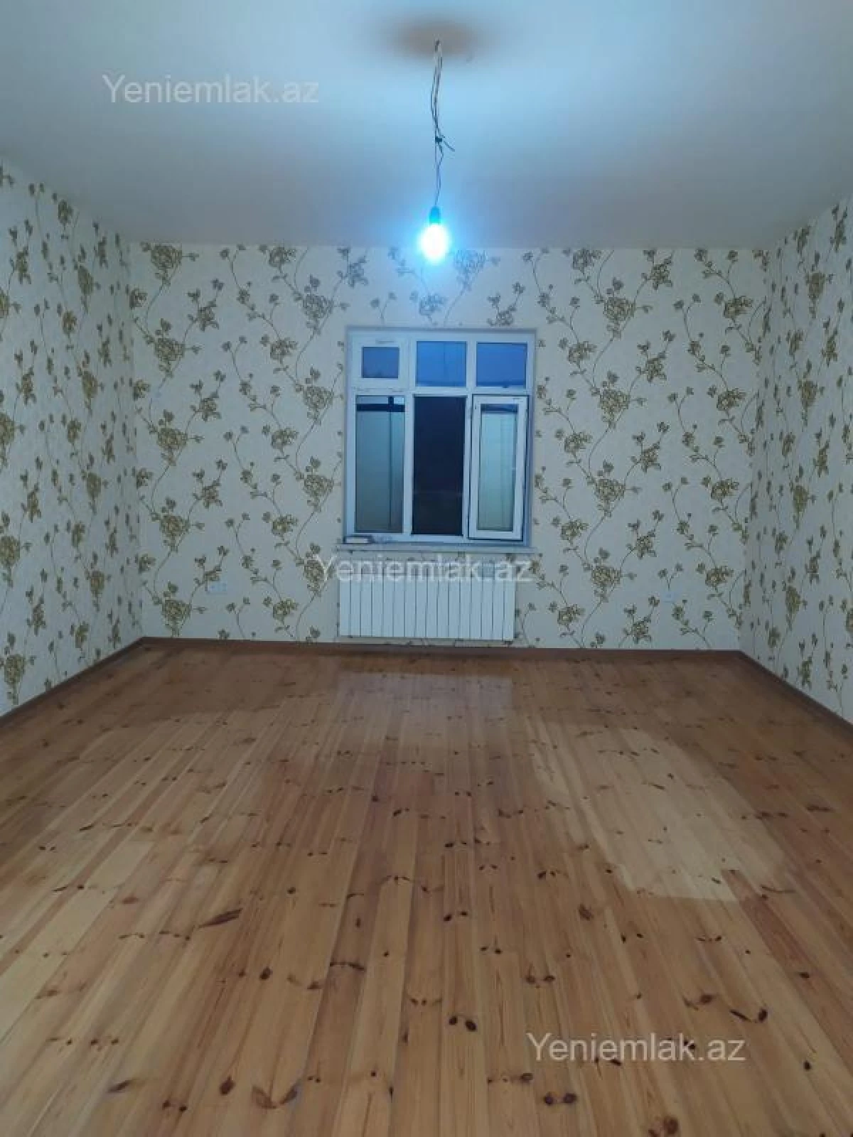 Satılır 4 otaqlı həyət evi 200 m²