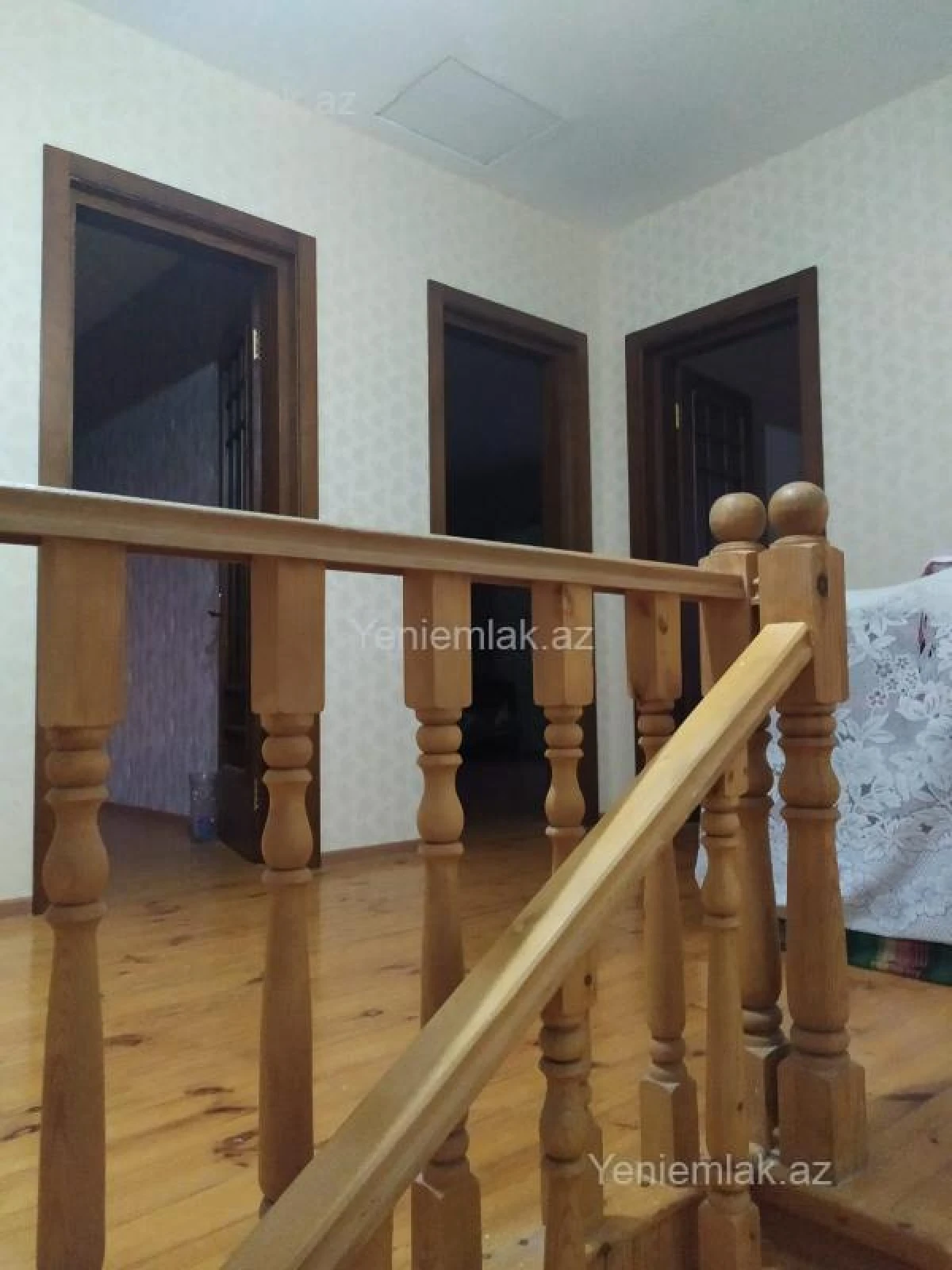 Satılır 4 otaqlı həyət evi 200 m²