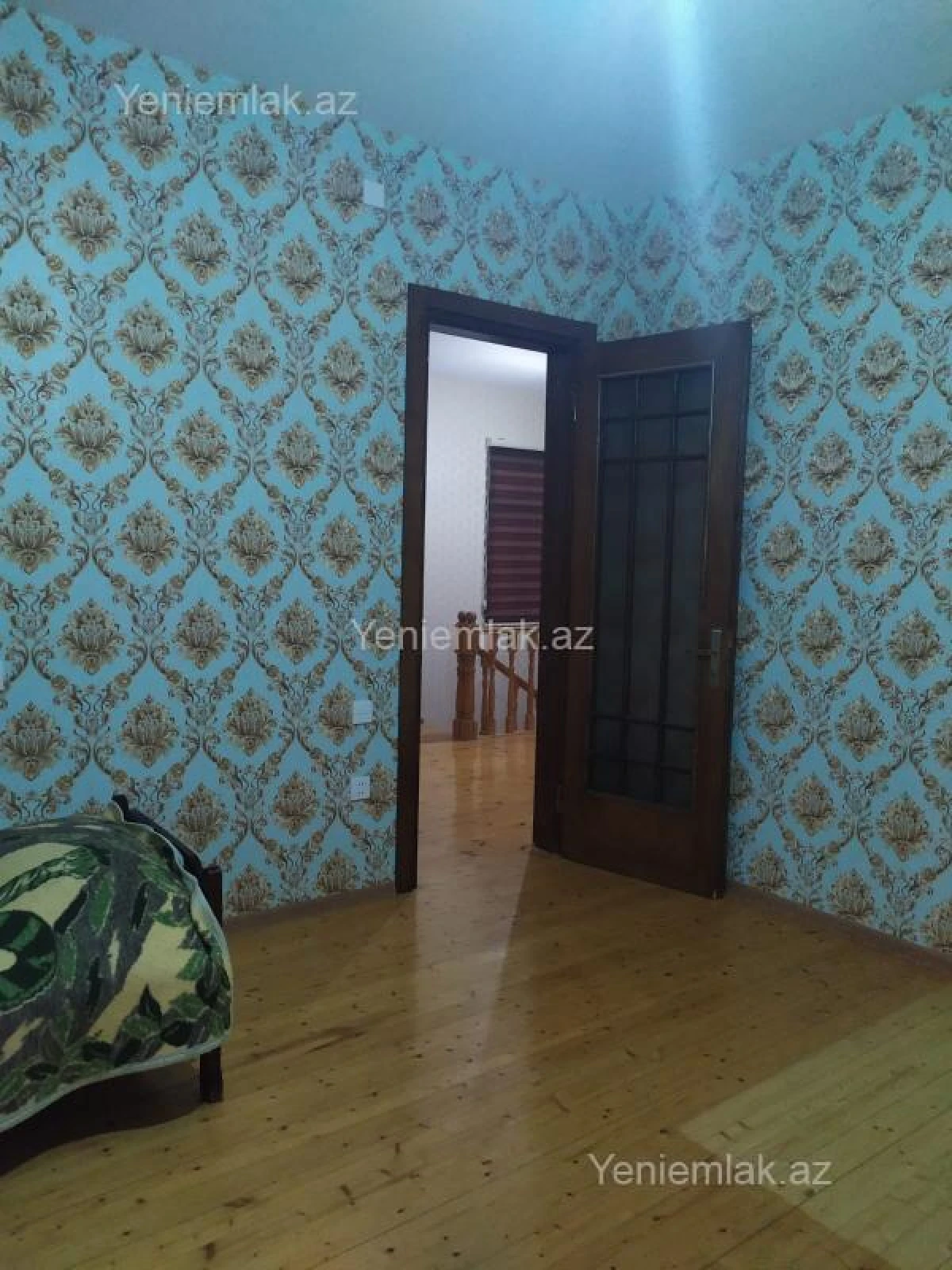Satılır 4 otaqlı həyət evi 200 m²