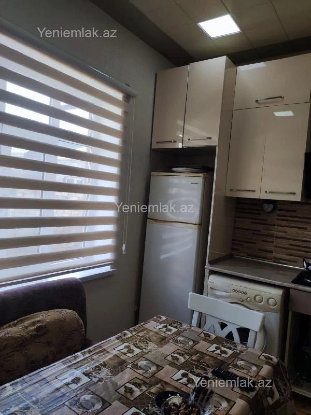 Satılır 4 otaqlı həyət evi 200 m²