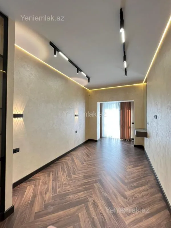 Satılır 2 otaqlı yeni tikili 68 m²