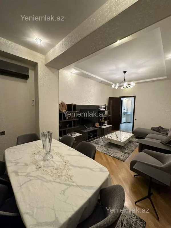 Satılır 3 otaqlı yeni tikili 110 m²
