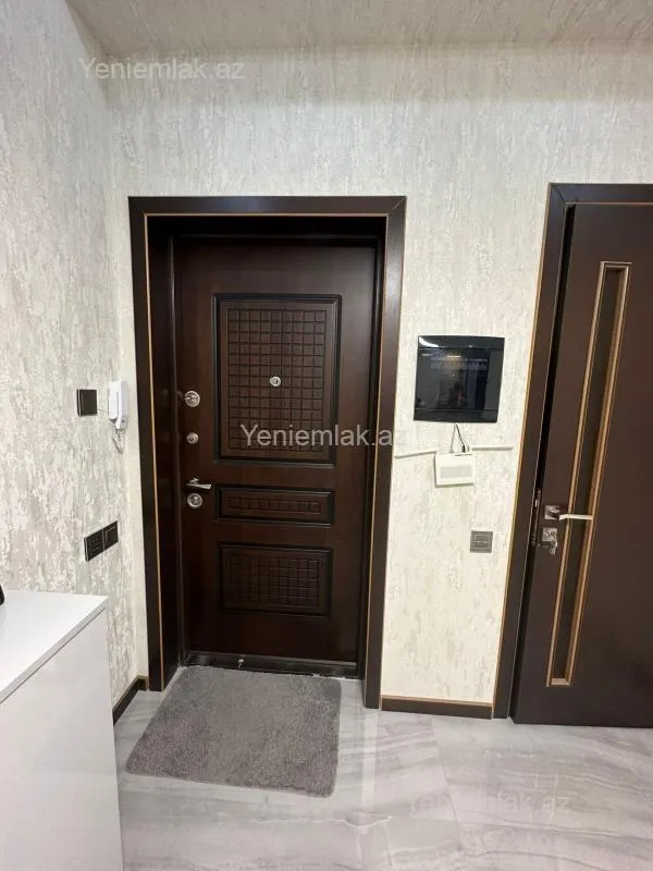 Satılır 3 otaqlı yeni tikili 110 m²