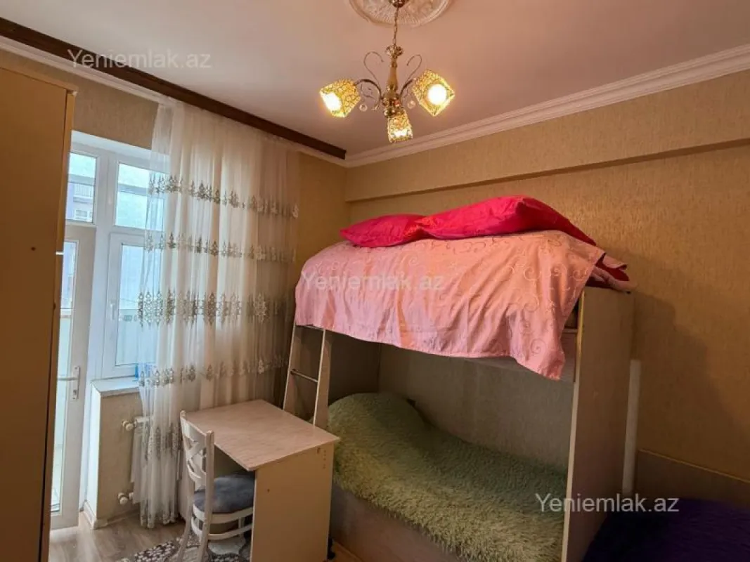 Satılır 3 otaqlı yeni tikili 70 m²