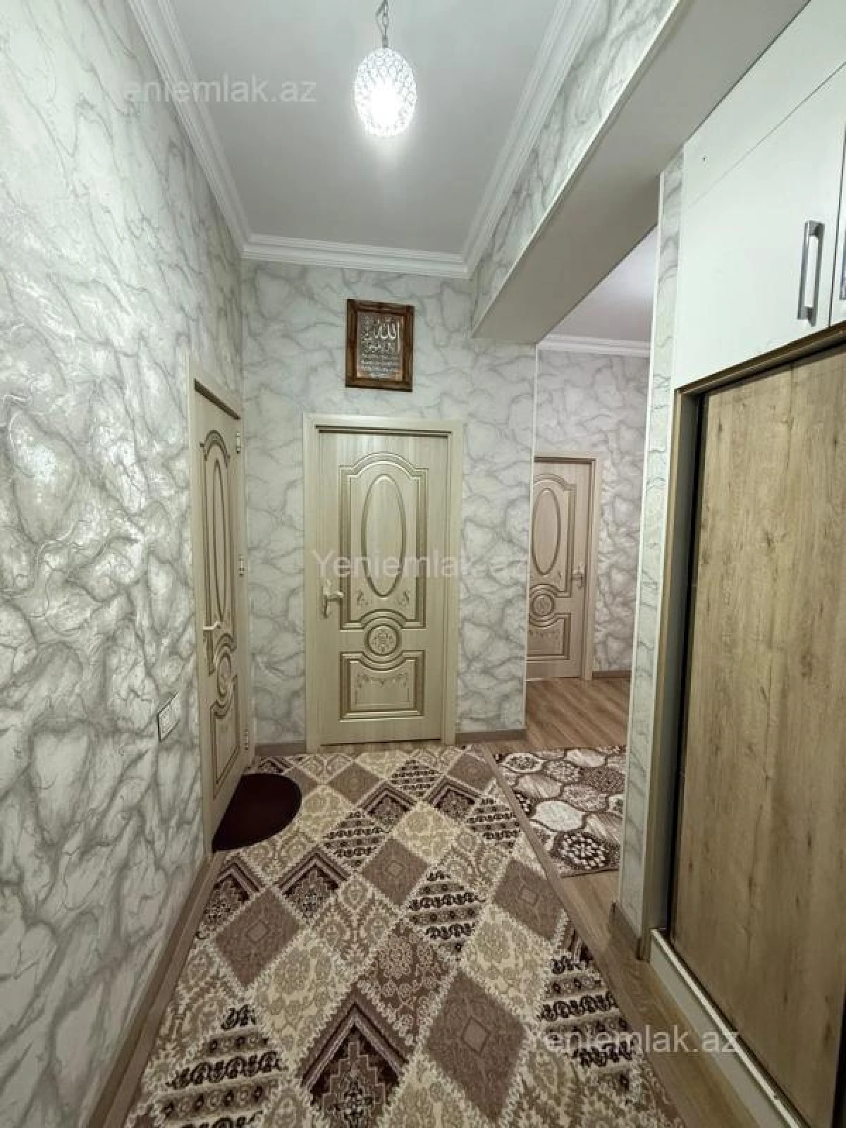 Satılır 3 otaqlı yeni tikili 70 m²