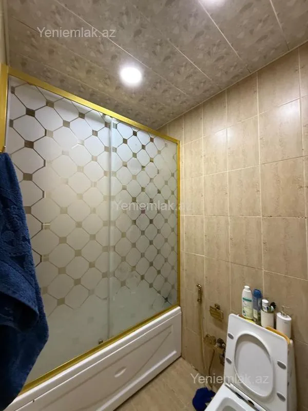 Satılır 3 otaqlı yeni tikili 70 m²