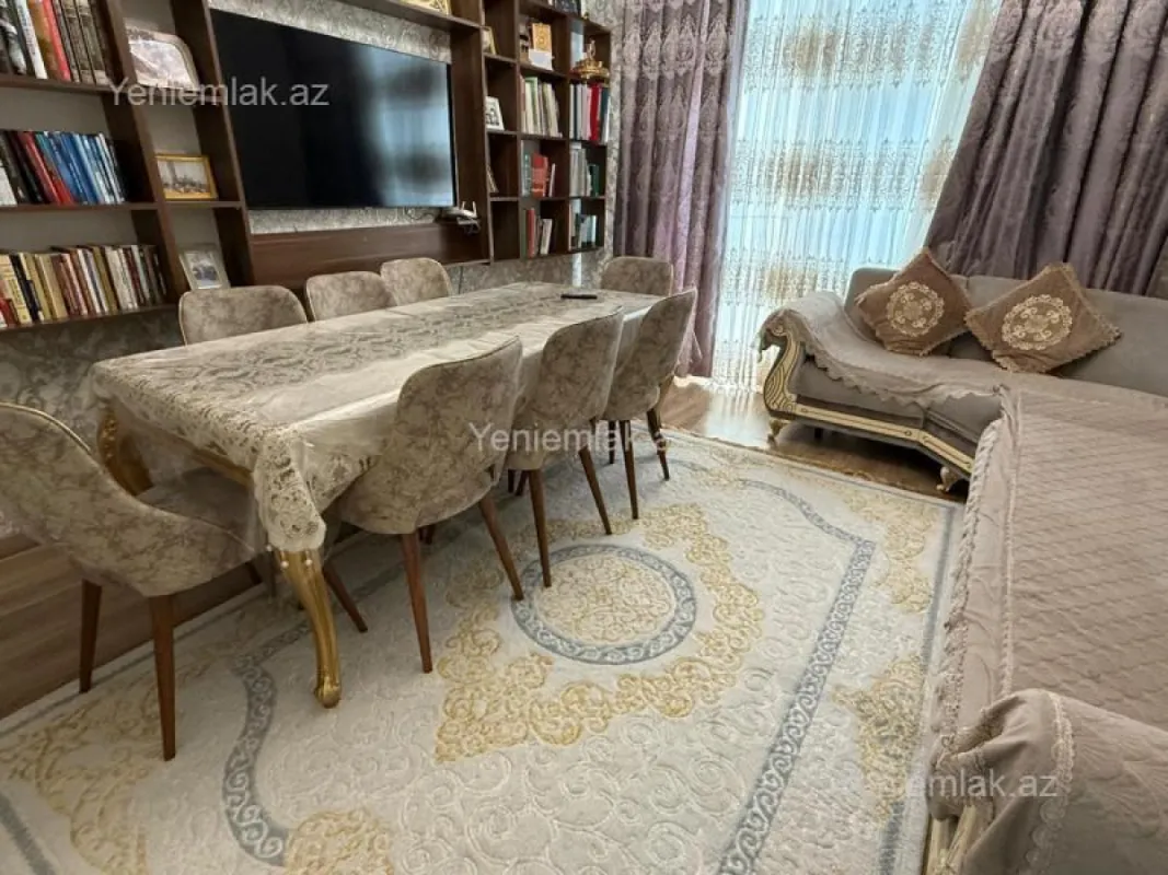 Satılır 3 otaqlı yeni tikili 70 m²