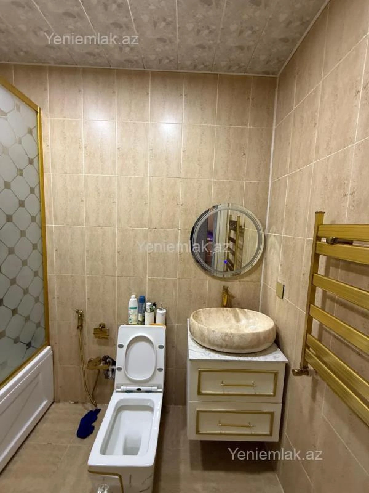 Satılır 3 otaqlı yeni tikili 70 m²