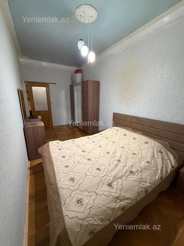 Satılır 2 otaqlı yeni tikili 60 m²