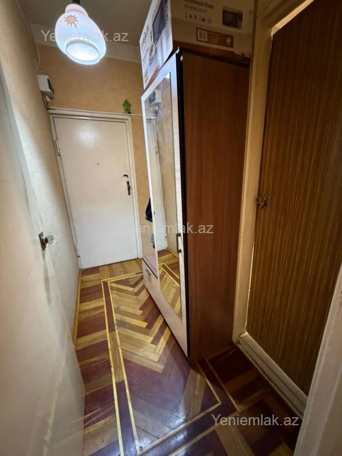 Satılır 2 otaqlı yeni tikili 60 m²