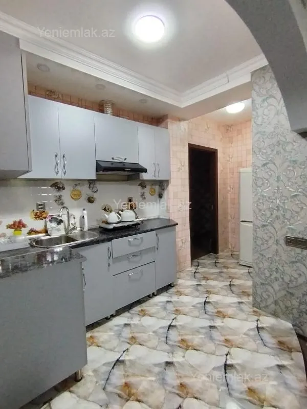 Satılır 2 otaqlı yeni tikili 55 m²