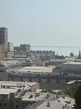 Satılır 4 otaqlı yeni tikili 220 m²