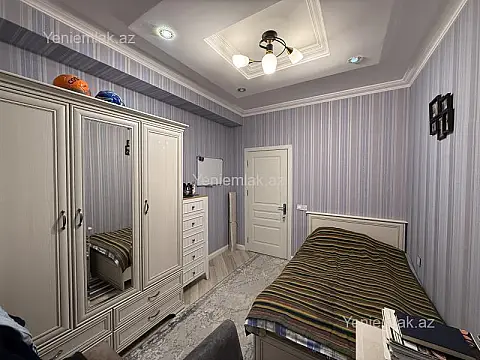 Satılır 3 otaqlı yeni tikili 129.8 m²