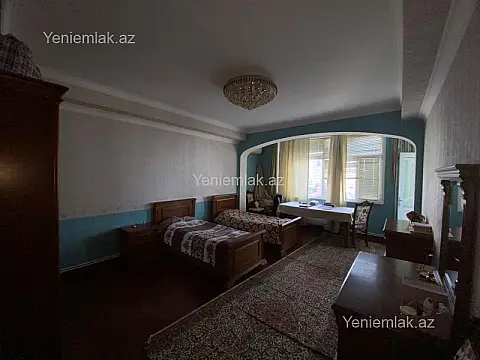 Satılır 3 otaqlı yeni tikili 140 m²